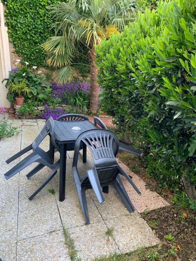 La Casa De Sophie T3 Avec Jardinet, Parking Prive - Port De Ванн Экстерьер фото